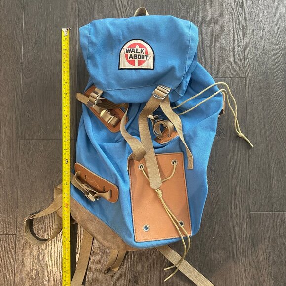 Vintage 70s Walk About Hiking Rucksack Backpack Daypack Leather Bottom Bag Rare* - Picture 1 of 15